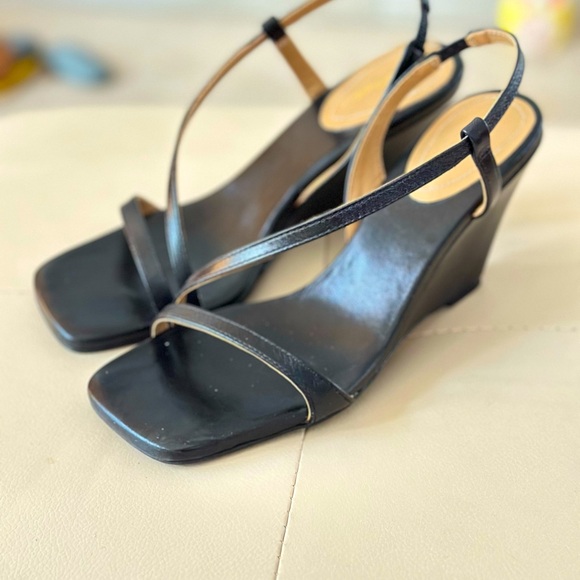 🌼 & other stories black leather sandals - Picture 2 of 9